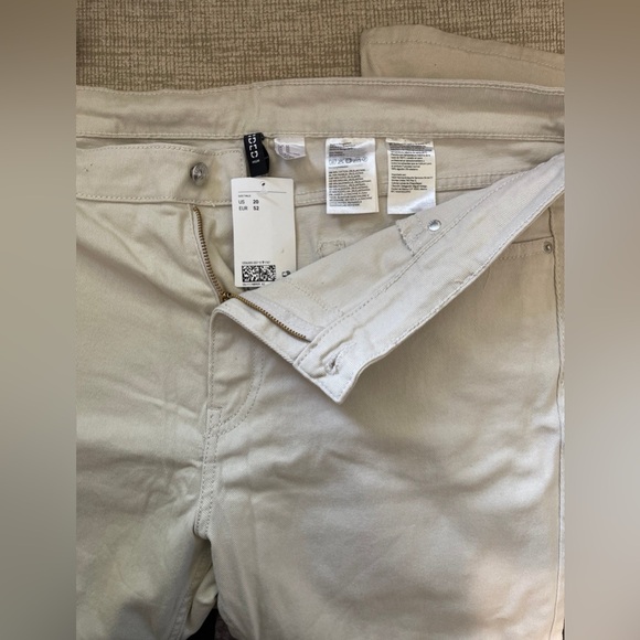 Pants - Picture 5 of 5